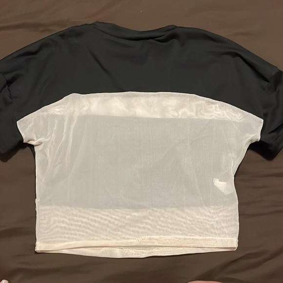 2 piece set 💜🖤 - Picture 3 of 5